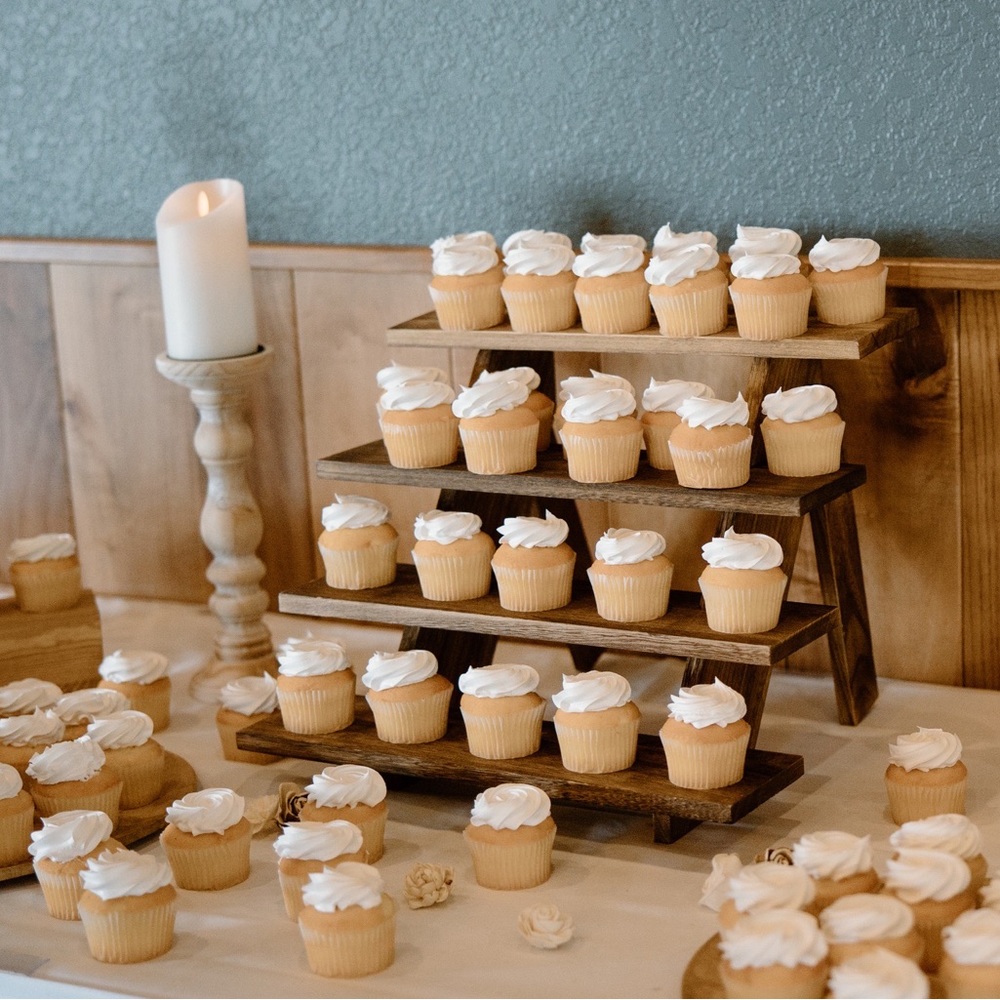 Dessert Stand